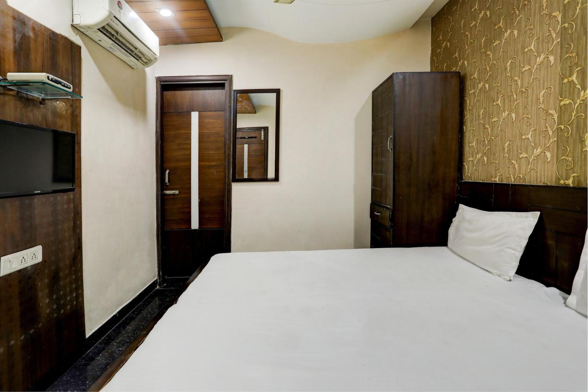 Hotel O Hcn Ludhiana Exterior foto